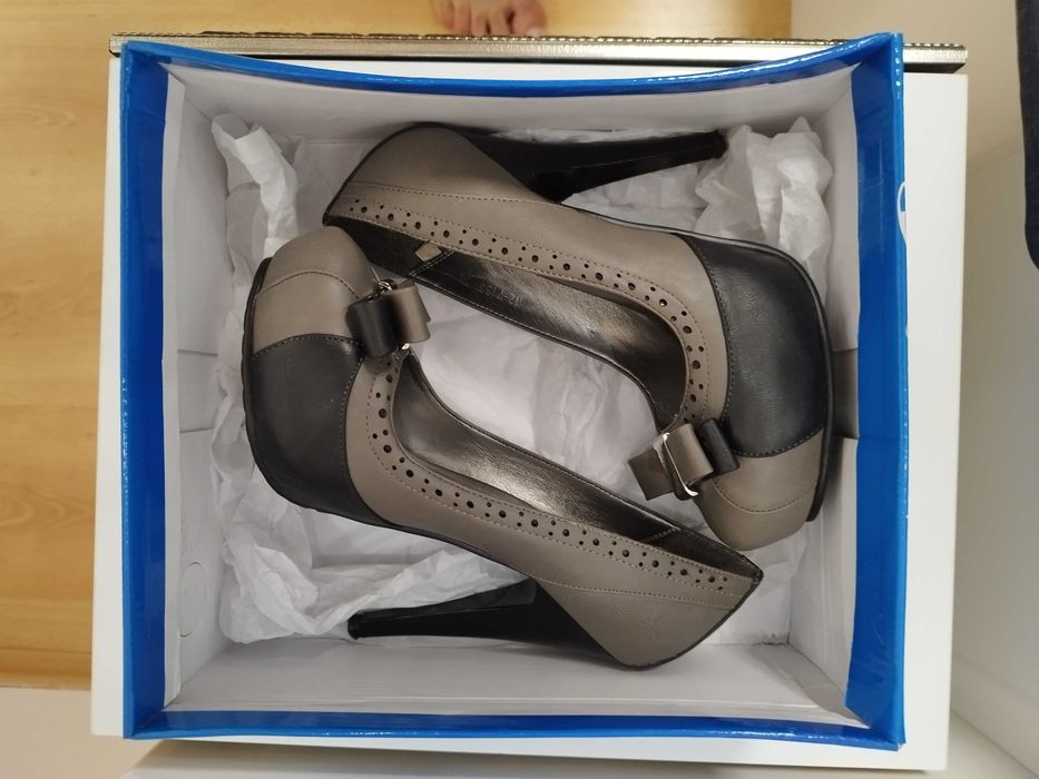 Дамски обувки на токчета