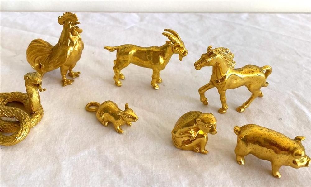 Статуэтки RISIS Сингапур 24К золото