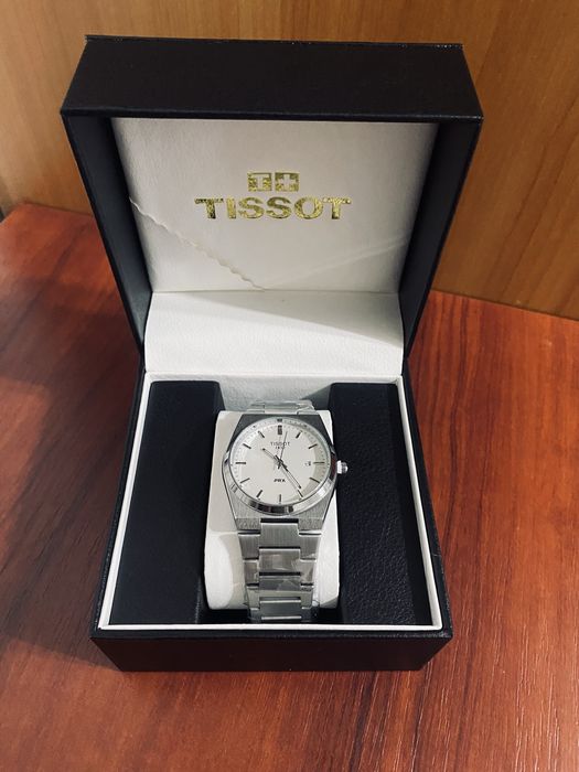 Продам часы Tissot prx