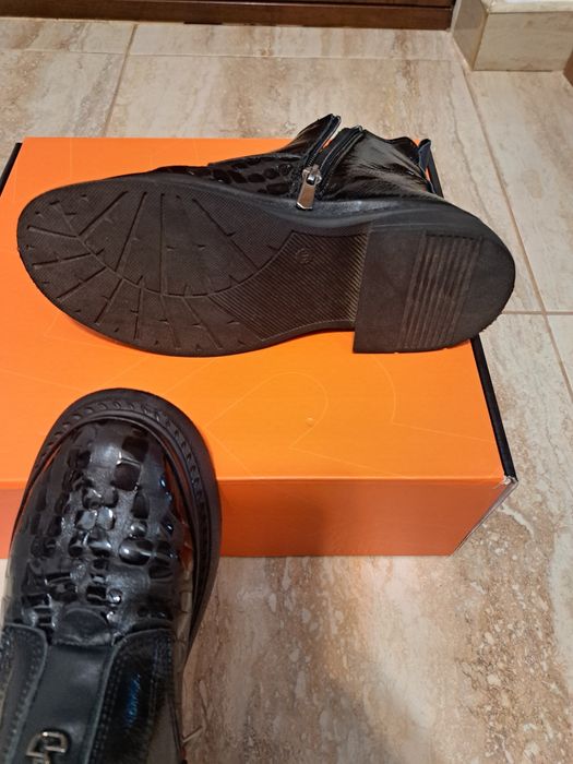Vand Pantofi de dama