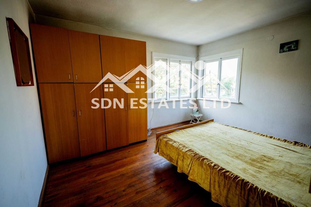 Продава се Къща в Казанлък - 162 кв.м за 658 €/кв.м - Снимка #12