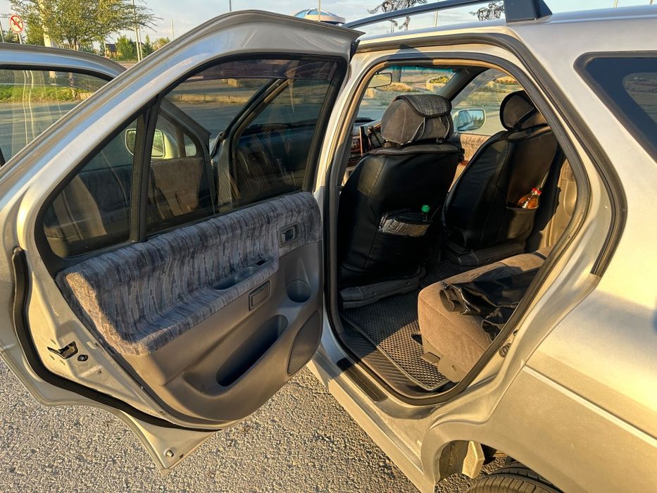 Продам nissan rnessa