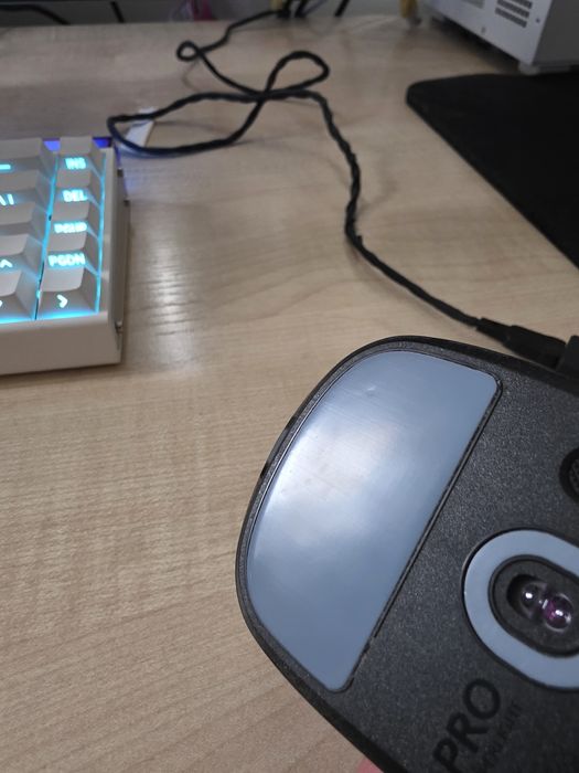 Logitech g pro x superlight 2