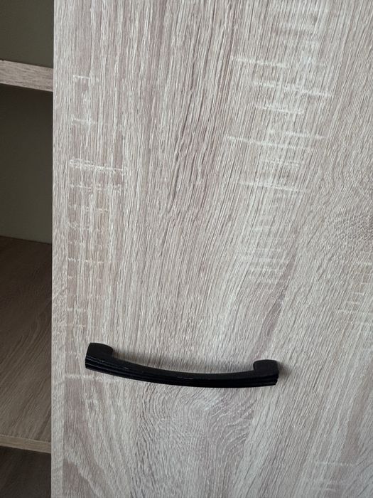 Продается шкаф 80х50х200