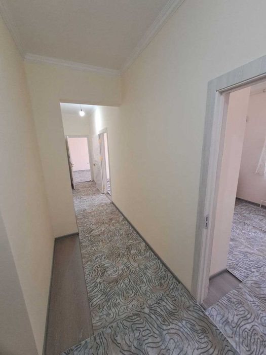 Oilaga uzoq muddatga kvartira beriladi. Manzil: Qorasuv 2. 175 dom