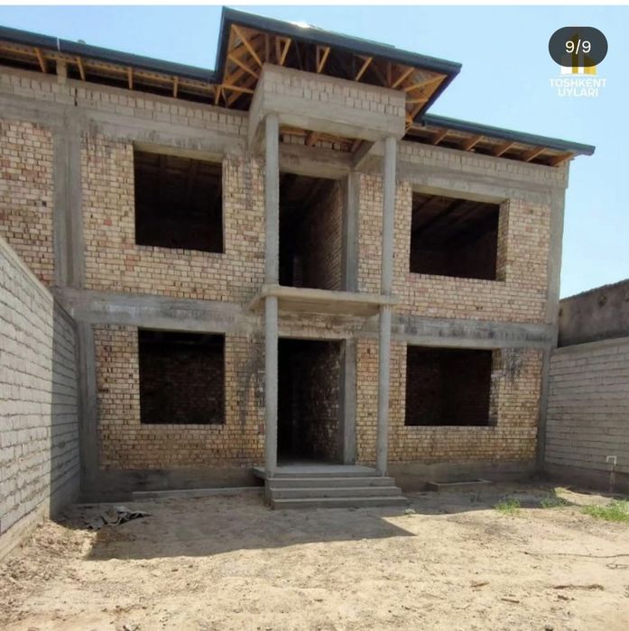 •Dom karobka 3 sotixdan, 2 ta uchastka podval 120m2,