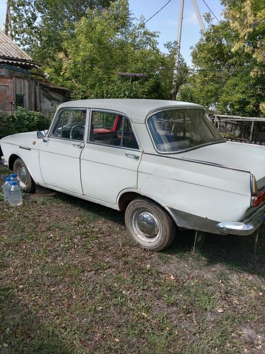 Автомобиль  москвич,, продам