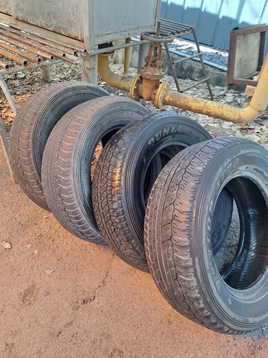 Продам комплект летний резины