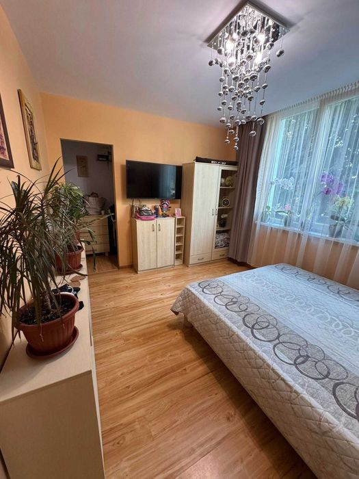Продава се Четиристаен апартамент в Търговище, Вароша - 130 кв.м за 672 €/кв.м - Снимка #10