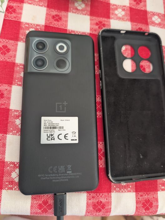 OnePlus 10T 5G 12GB Ram + 128GB storage