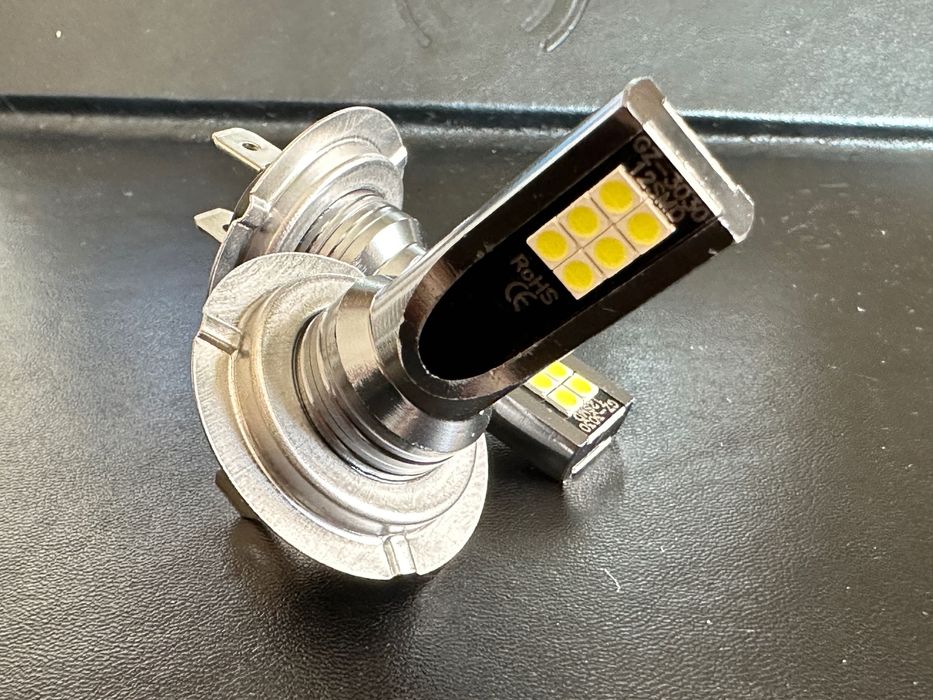 set 2 becuri led H7 6500L 80W sau H4