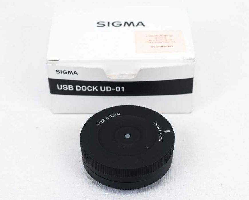 Sigma dock pentru obiectivele cu montura Nikon F
