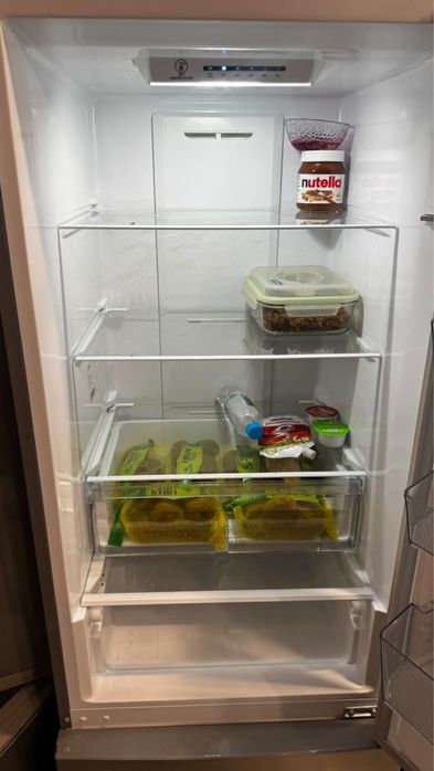 Холодильник для кухни