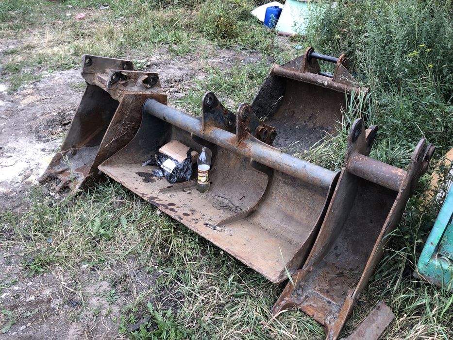 Услуги Эксковатор-Погрузчик