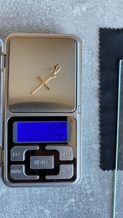 8 броя ЗЛАТНИ накити, висулки, синджирчета (ЧИСТО НОВИ) и други