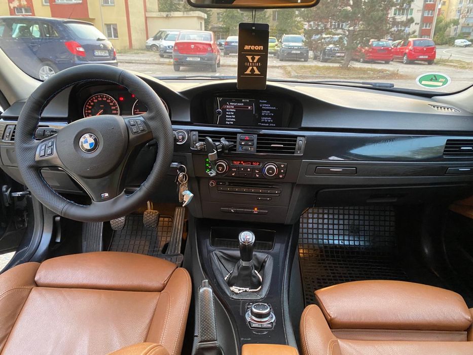 BMW Seria 3 2010 — imagine 5
