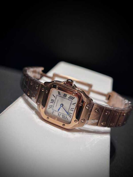 Кварцов дамски часовник Cartier Santos de Cartier 27 mm