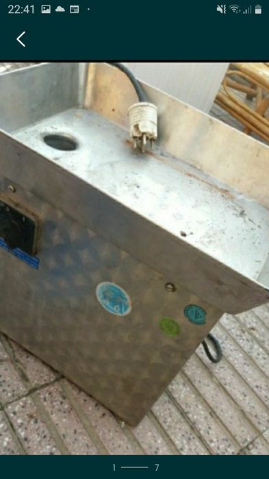 Mașină de tocat carne profesională  de inox preț.3200 lei