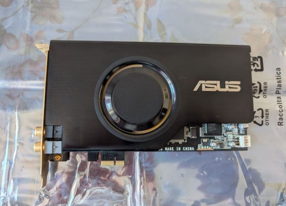 Asus Xonar D2X placa de sunet