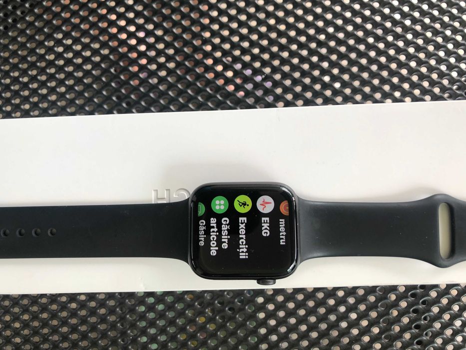 Vand Apple Watch series 4 ,44 mm,Space Greay Aluminium Case Blak Sport