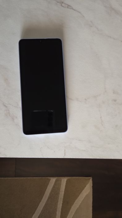 Продавам Samsung A33 5G в отлично състояние.