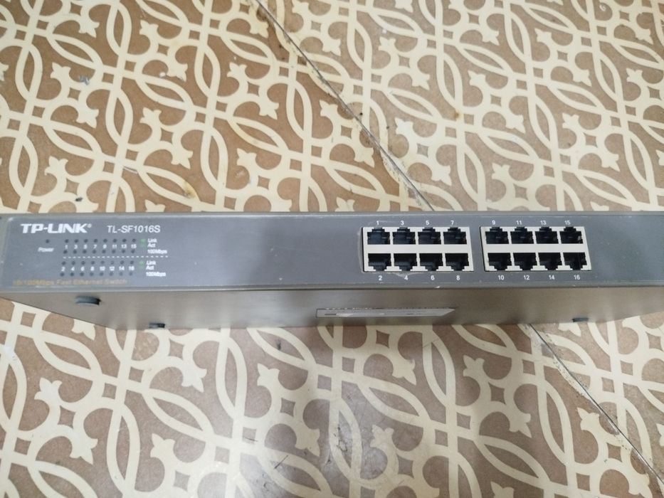 16-портовый сетевой коммутатор TP-Link TL-SF1016S (Switch)