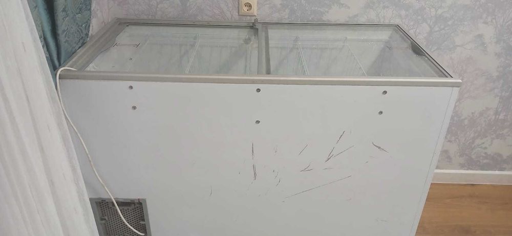 Продам морозильник 4 картинки