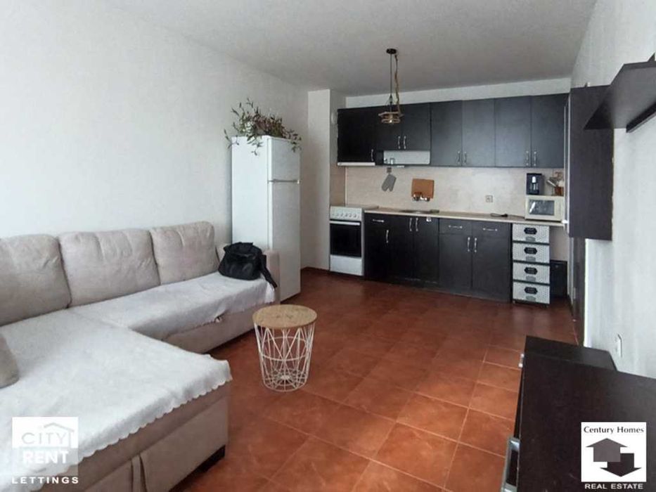 Дава се под наем Двустаен апартамент в Велико Търново, Център - 60 кв.м за 280 € - Снимка #1