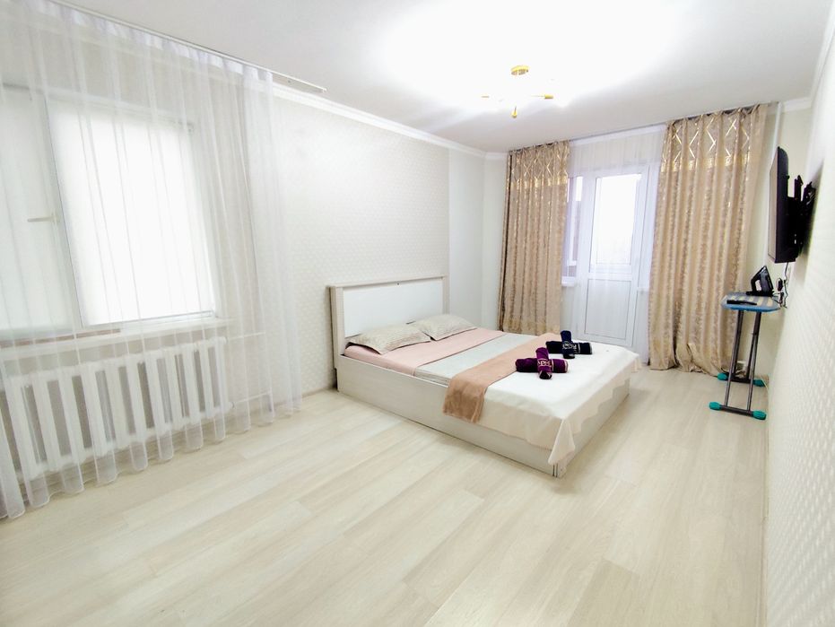 1 ком кв Центр 10000