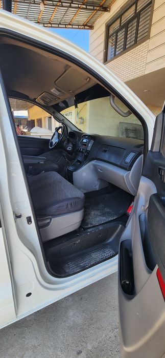 Hyundai grand starex H1