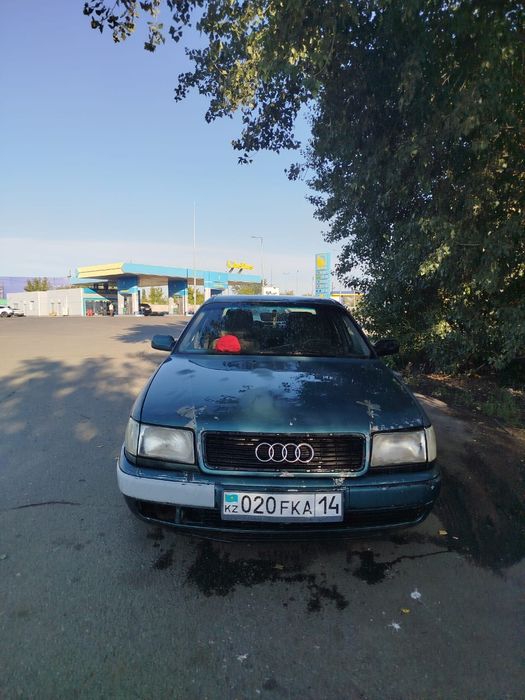 Audi 100 C4. Объем 2,3.