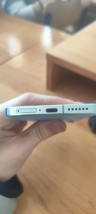 Обменяю VIVO X100
