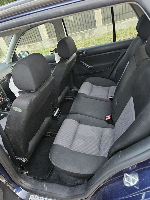 Vand Golf 4 1.4 Benzina