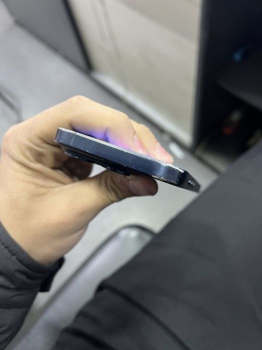 Iphone 15 pro chaqali