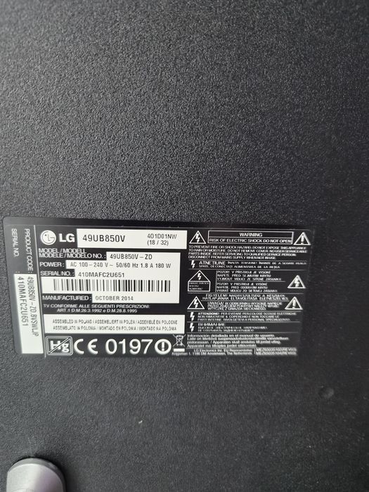 LG 49UB850V за части