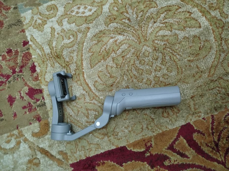 Продам стабилизатор читайте описание