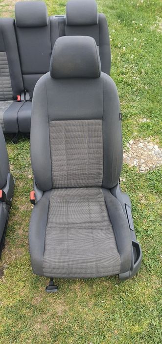 Interior set scaune fata cu incalzire si bancheta spate golf 5 plus golf 6 plus
