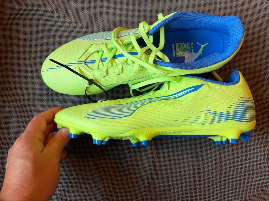 Ghete fotbal Puma Ultra Play FG/AG – noi