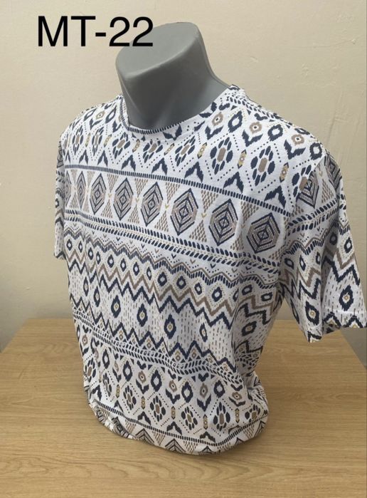 Мъжки тениски на едро 6 бр в серия-15 евро