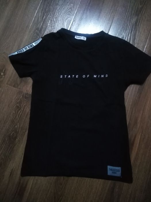 Футболка на мальчика 10-12 лет.