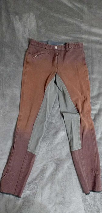 Дамски бричове за езда