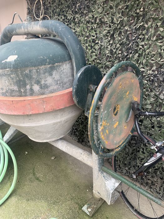 betoniera de vanzare