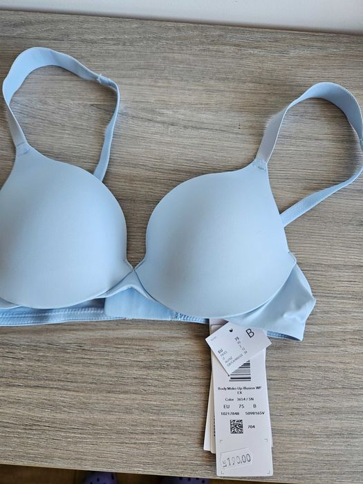Sutien triumph! Oferta mega!