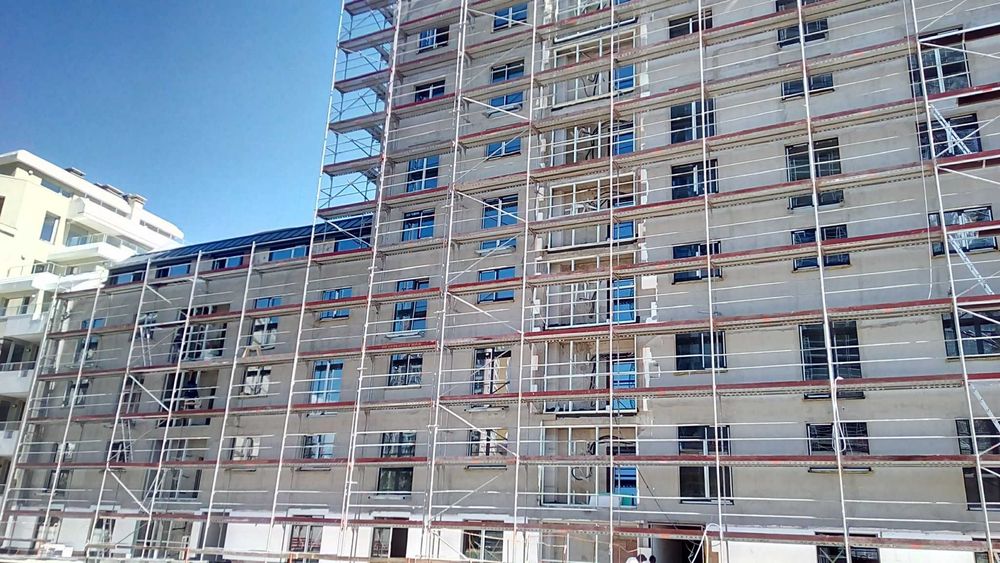 SCHELA de inchiriat - LAYHER Speedyscaf, LAYHER Allround si Popi metalici