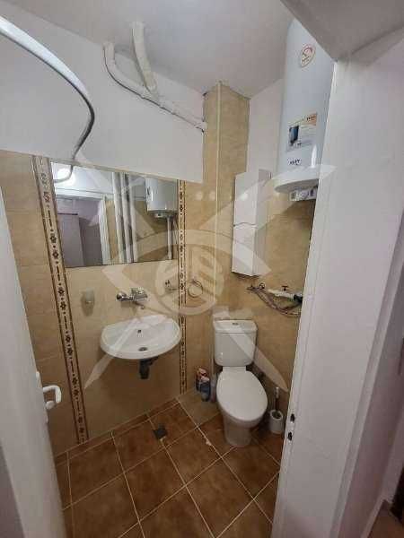 Дава се под наем Двустаен апартамент в Пловдив, Център - 74 кв.м за 448.8 € - Снимка #4