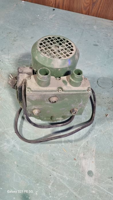 Вихревой газовый насос (воздуходувка) модели HG-120.   Б/У