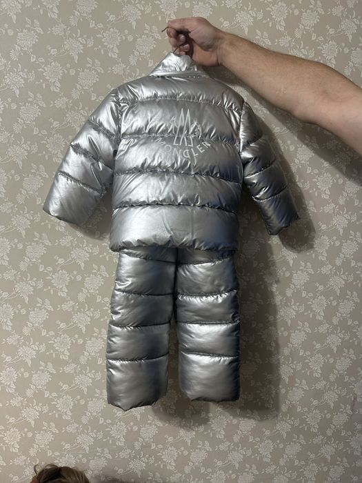 Продам детский зимний комбенизон