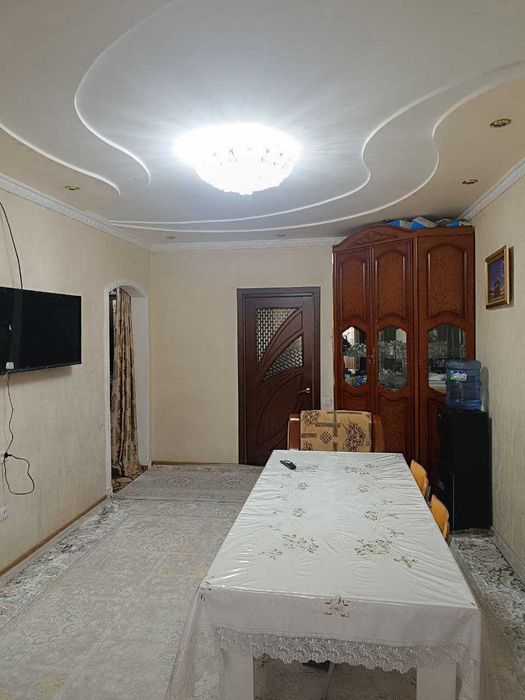 Яккасарой, Бобур, Театральный  2/2/5