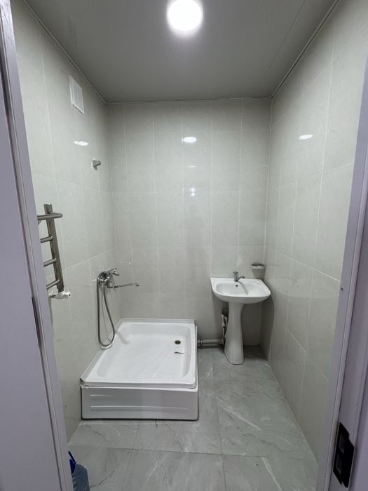 Sokin makonda 1 xonali uy sotiladi