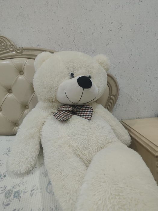 Продам большого медведя